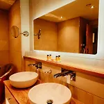 Отель The Fleece At Ruleholme Irthington