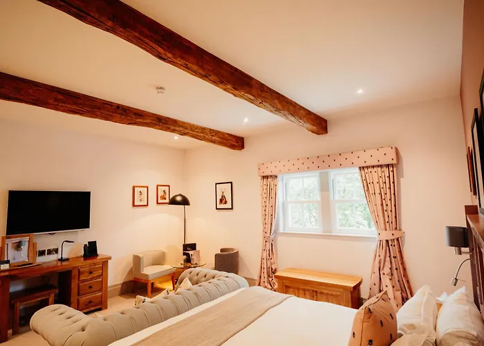 The Fleece At Ruleholme Hotel